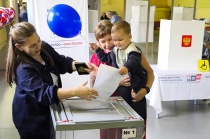 Голосование продолжается