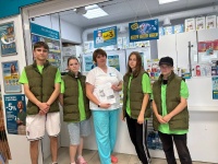 «Молодёжный патруль» проверил аптеки в Октябрьском!