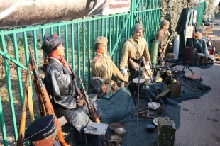 Приходи на ярмарку! Помоги СВОим!