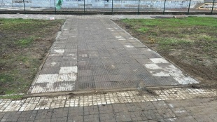 Тротуар восстановили!