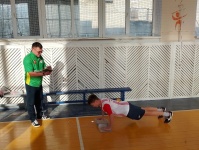 Футболисты СШ им. Майстренко выполняют нормативы ГТО