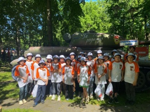 Двадцать ребят из нашего района принимают участие в краевом празднике, посвященном Международному дню защиты детей