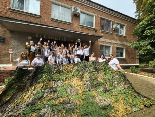 Герои живут рядом!